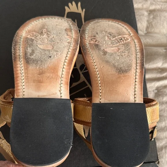 Freebird Tan Leather Sandals - Picture 5 of 6
